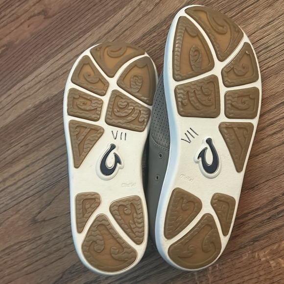 OluKai Men's Boat Shoes in Gray with White Laces - Picture 6 of 7